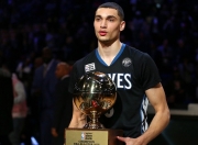 开云体育直播-羽坛新章，桃田贤斗独扛大旗，日本队完胜韩国的背后