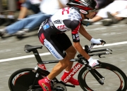 开云足球直播-广东队战术压制快船，乔治成为胜负手，一场跨越篮球文化的战术对话