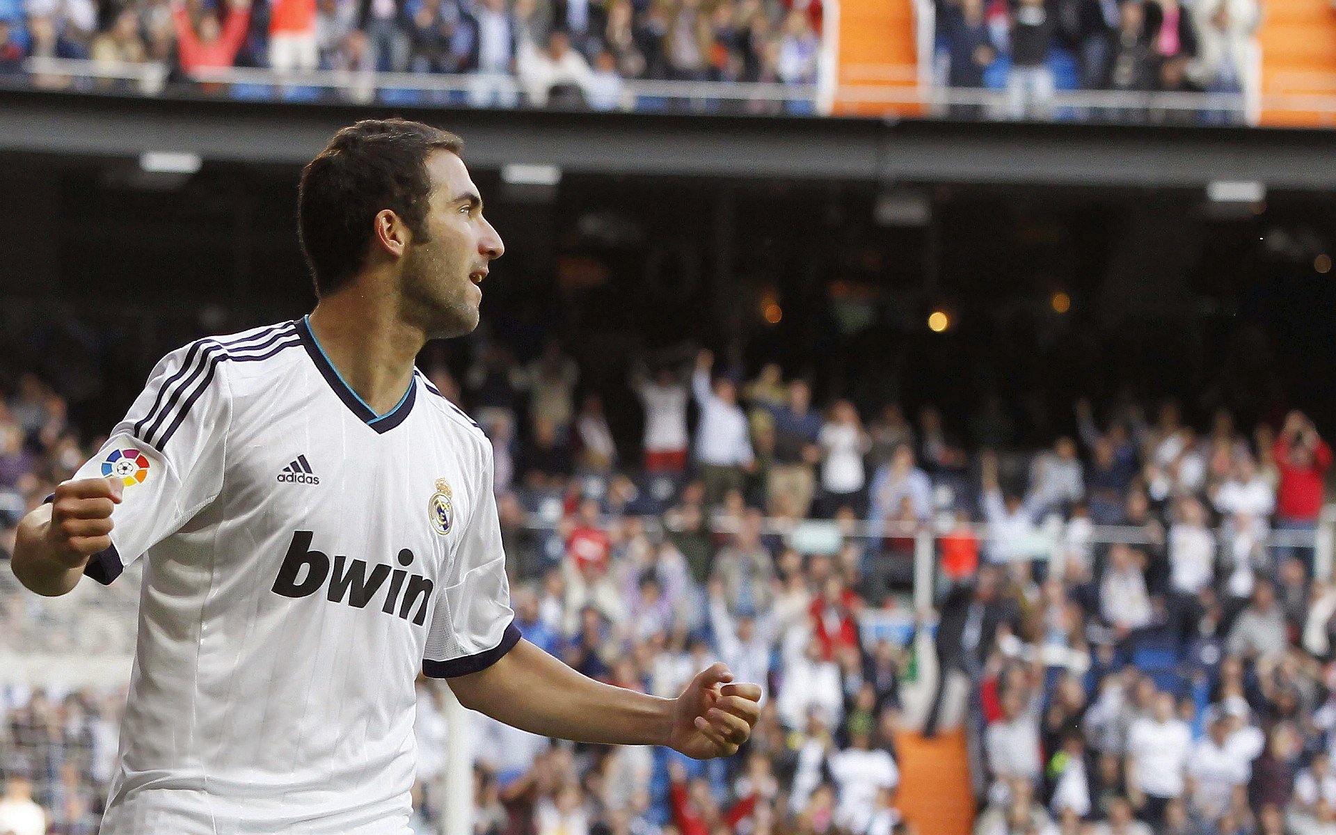 姆巴佩爆发之夜，瑞士绝杀冰岛，足球世界里的唯一性证明